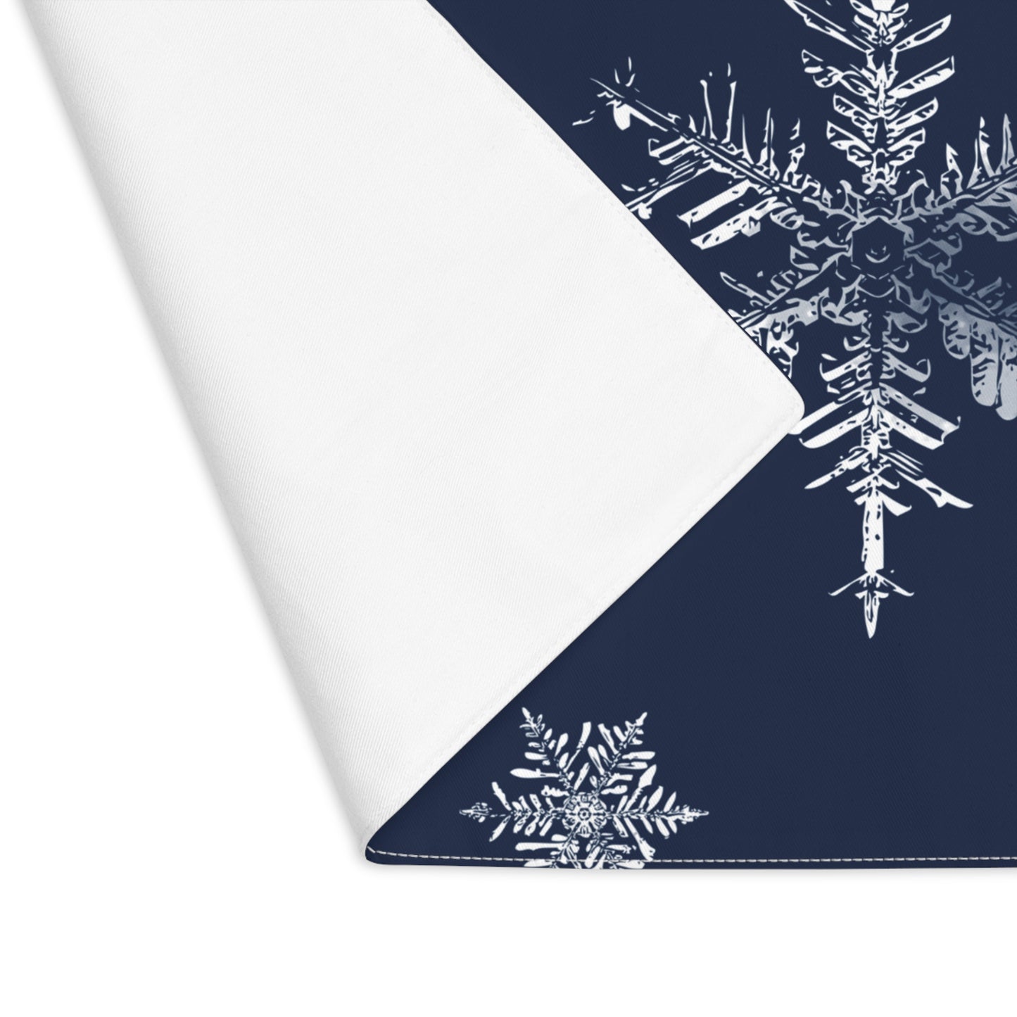 Holiday Snowflake Christmas Placemat, 1pc