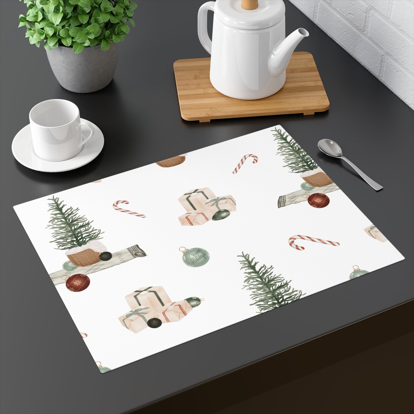 Trees and Presents Christmas Placemat, 1pc